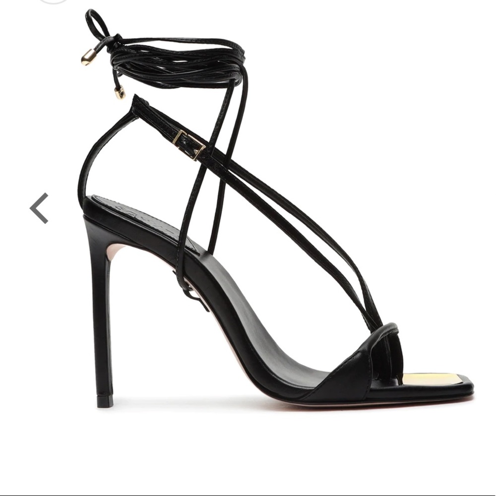 Brand new, never worn. SCHUTZ Vikki Leather Sandal black size 7.5